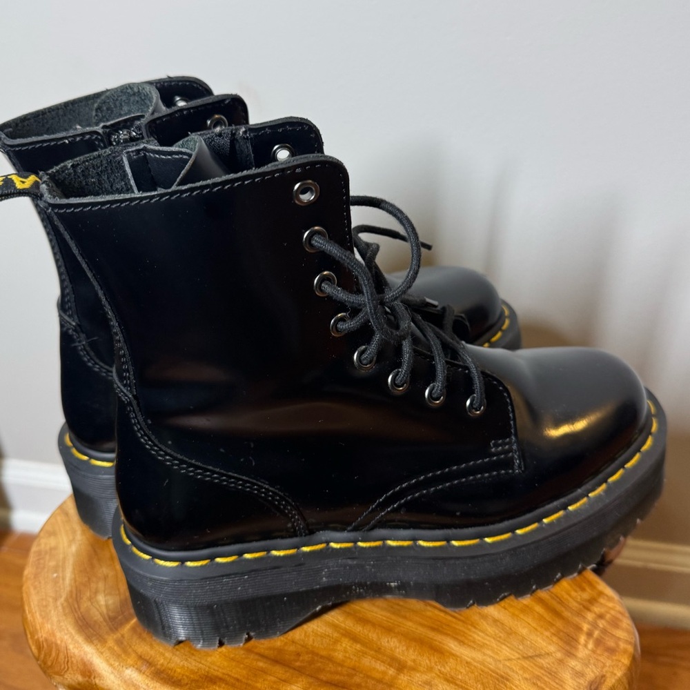 Dr. Martens Jadon Blk Leather Platform Lace-Up Boots with Yellow Stitching Sz. 7 - Picture 7 of 15